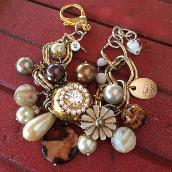 Buttons & Charms Bracelet