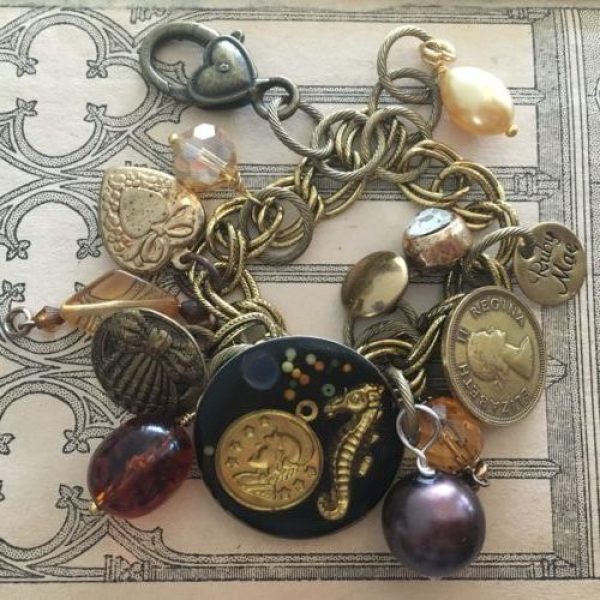 Buttons Bracelet