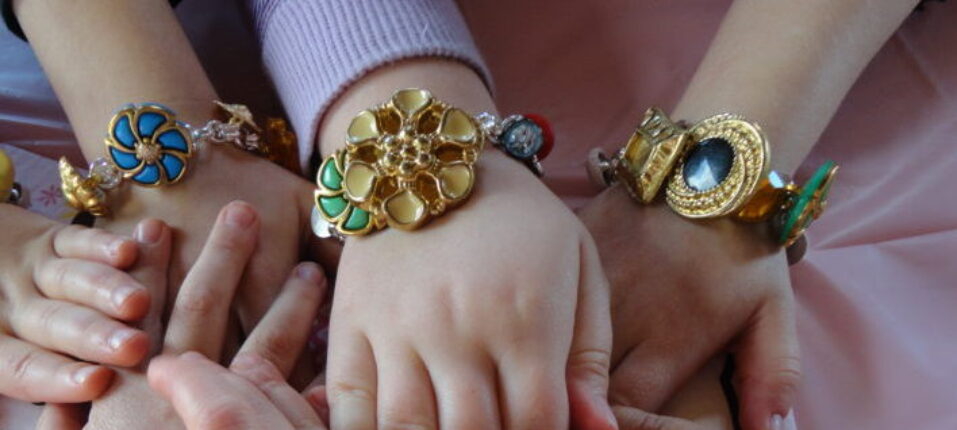 Sweet little girls who made buttons bracelets at my neice Grace’s birthday party